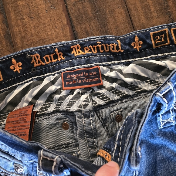 Rock Revival - Picture 6 of 6